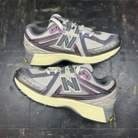 New Balance 1906R "Licorice" Sz 4 Boys/5.5 WMNS Running OG RARE Clean (M1906RRA) - Picture 4 of 6